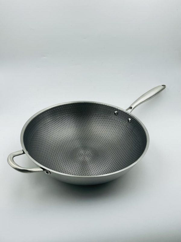 Stainless Steel Honeycomb Wok with Dual Handles 36CM - Image 2