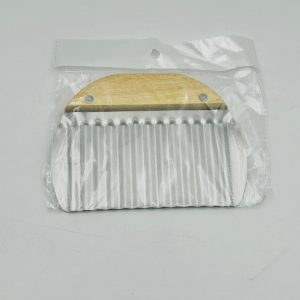 Stainless Steel Crinkle Cutter with Wooden Handle