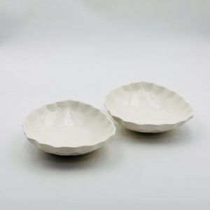 Scalloped Edge Ceramic Dessert Bowl – White